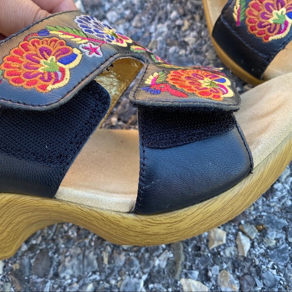Alegria Linn leather embroidered sandal size 8 - Picture 4 of 10